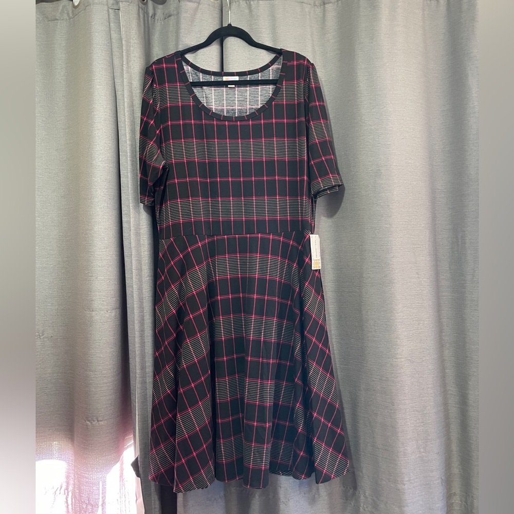 LuLaRoe Nicole NWT